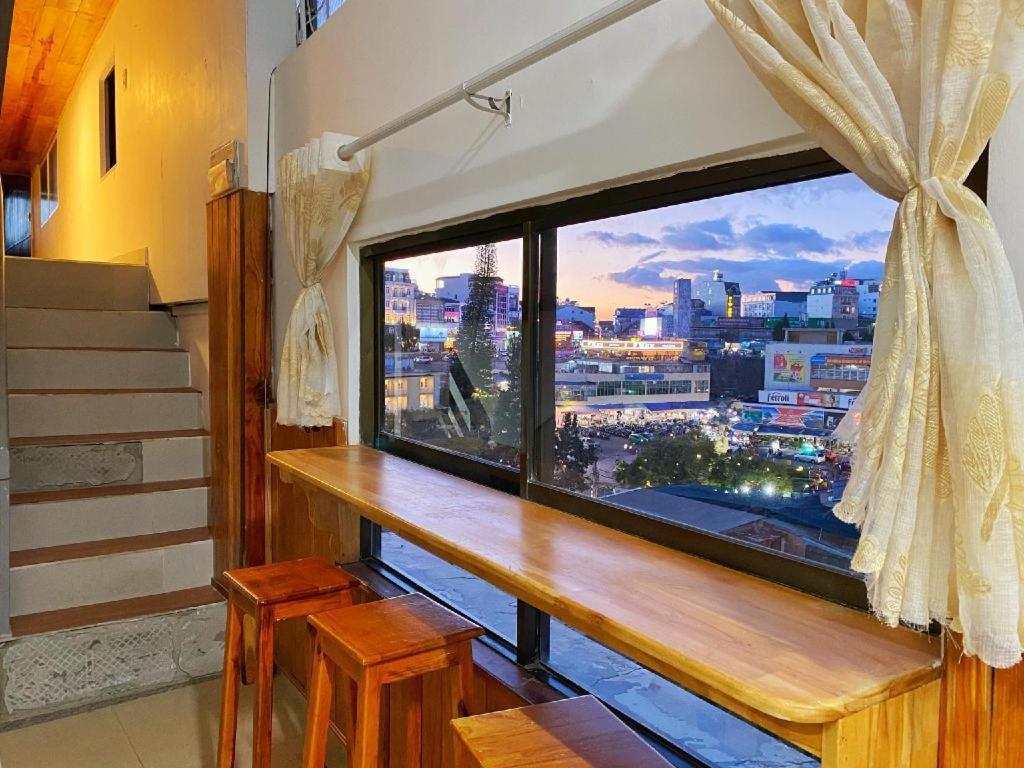 Gold Night Hotel Далат Екстер'єр фото